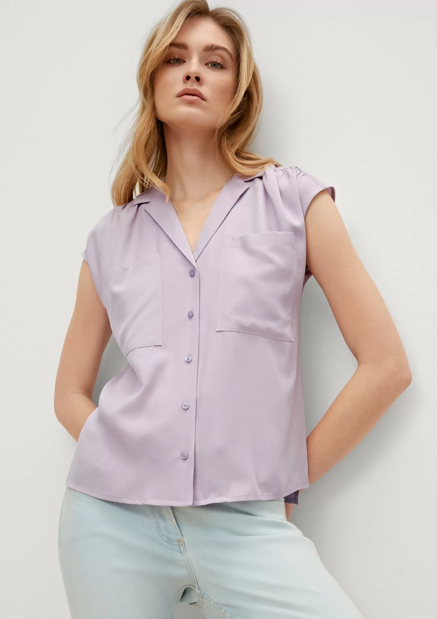 Best Sale Comma Bluse Mit Reverskragen