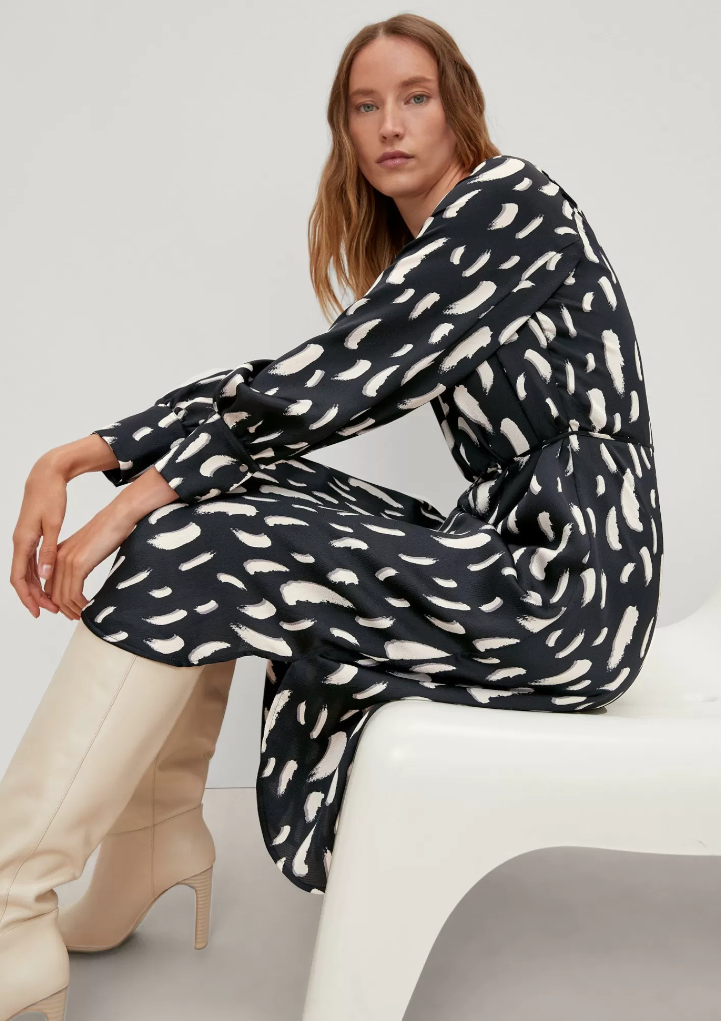 Best Sale Comma Kleid Mit Bindegurtel