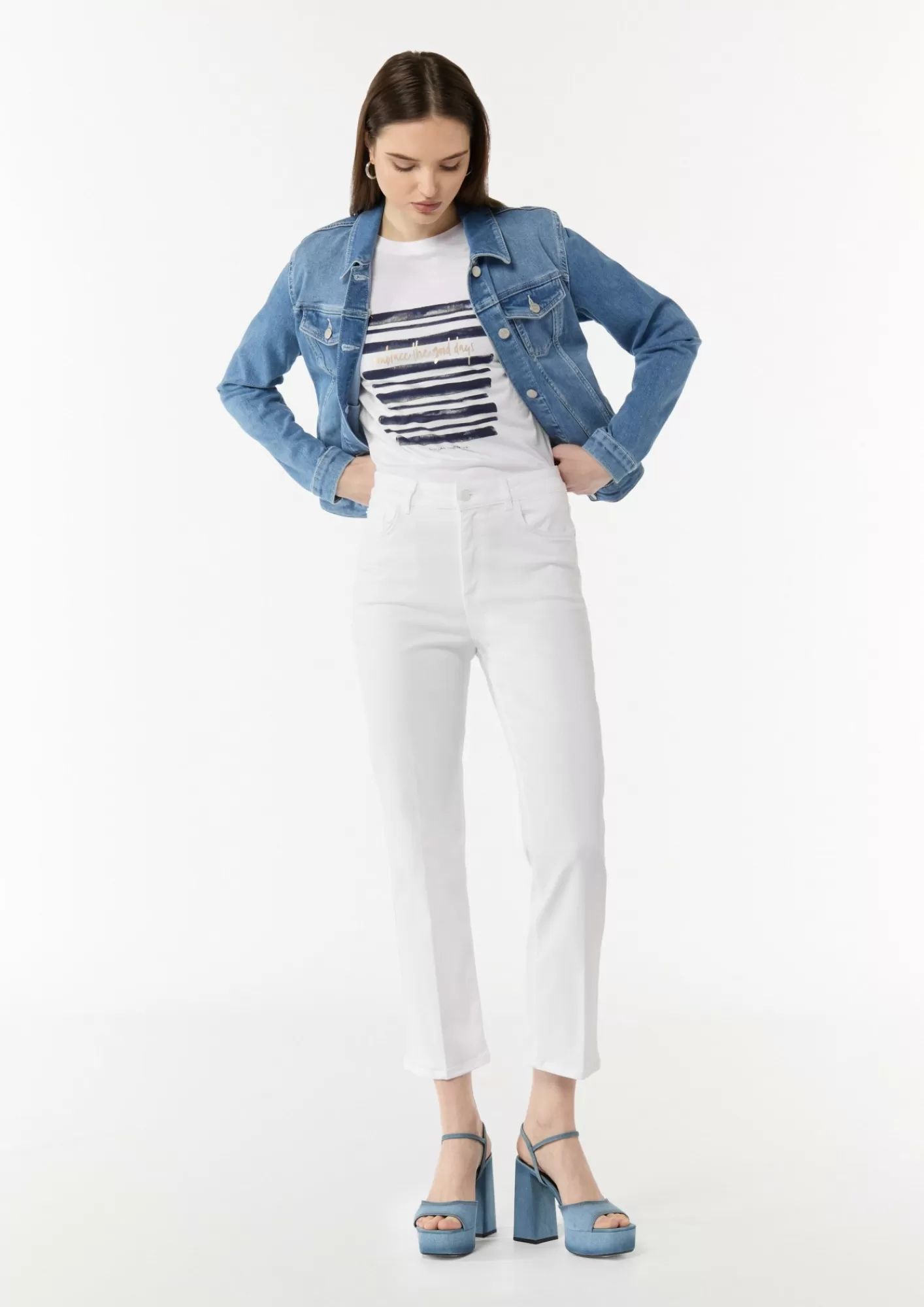 Cheap Comma Regular Fit: Cropped Jeans Mit Flared Leg