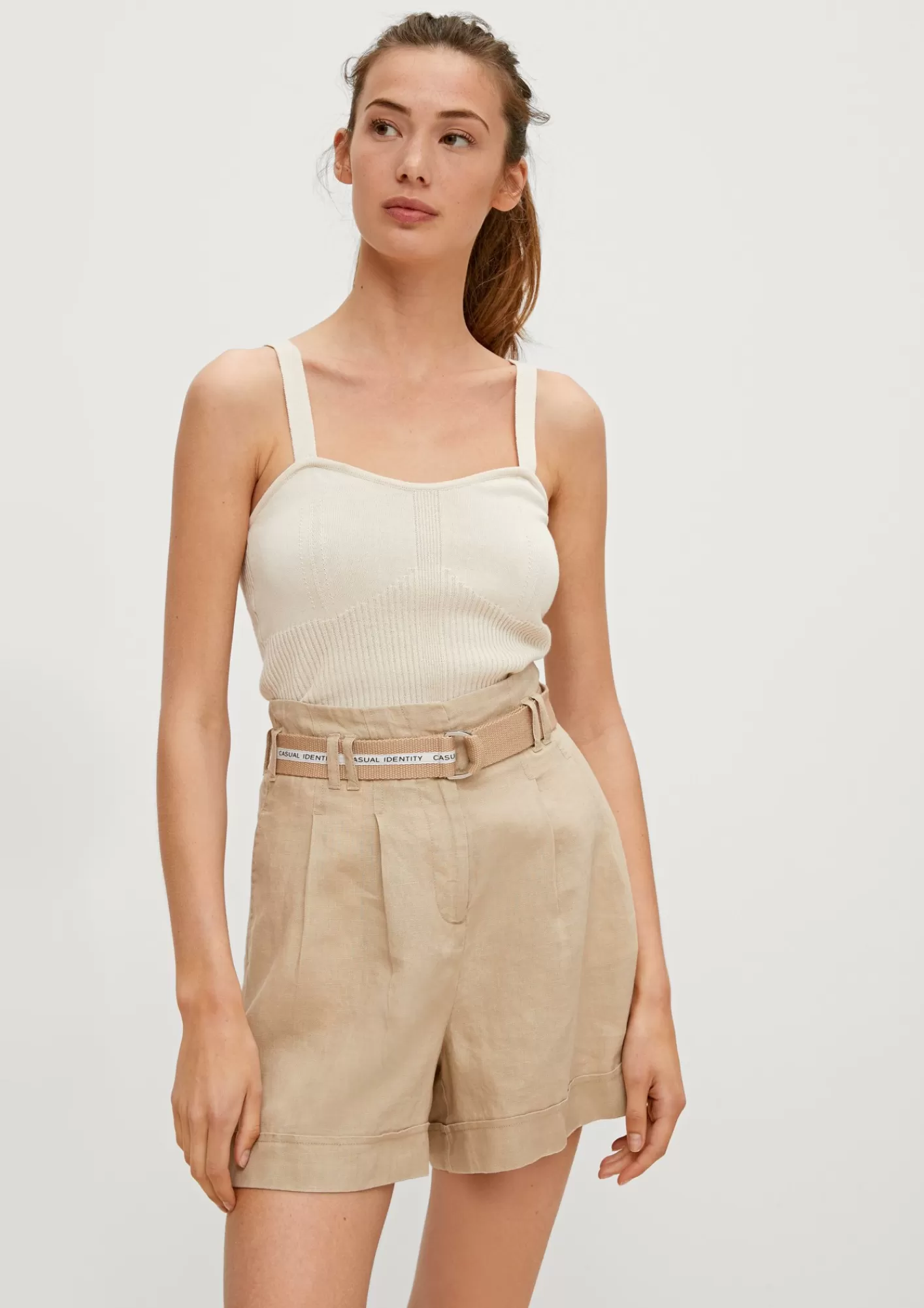 Discount Comma Regular: Leinenshorts Mit Faltendetails