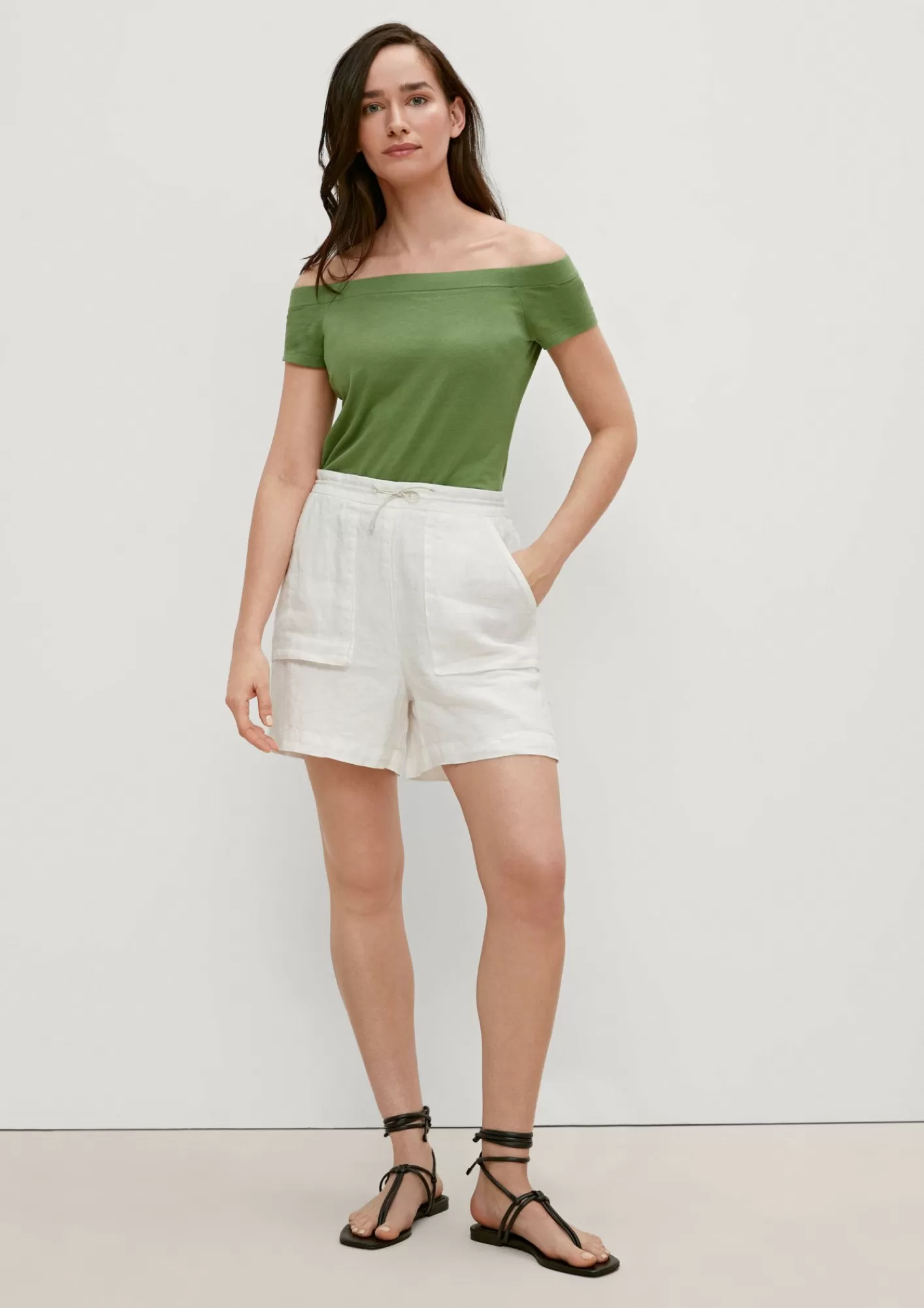Online Comma Regular: Shorts Aus Leinen